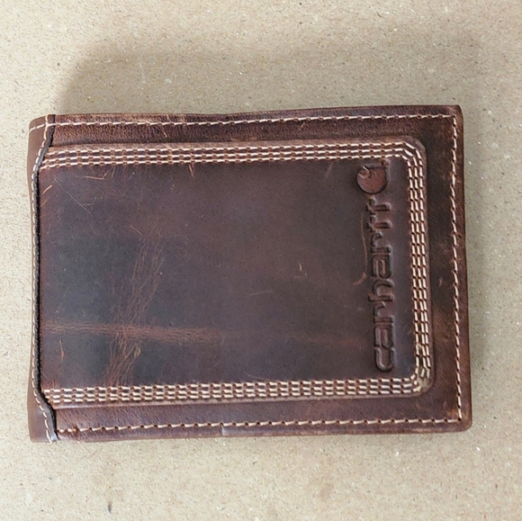 Carhartt Men's Leather Passcase Wallet, Durable Bifold Wallet - Picture 6 of 9